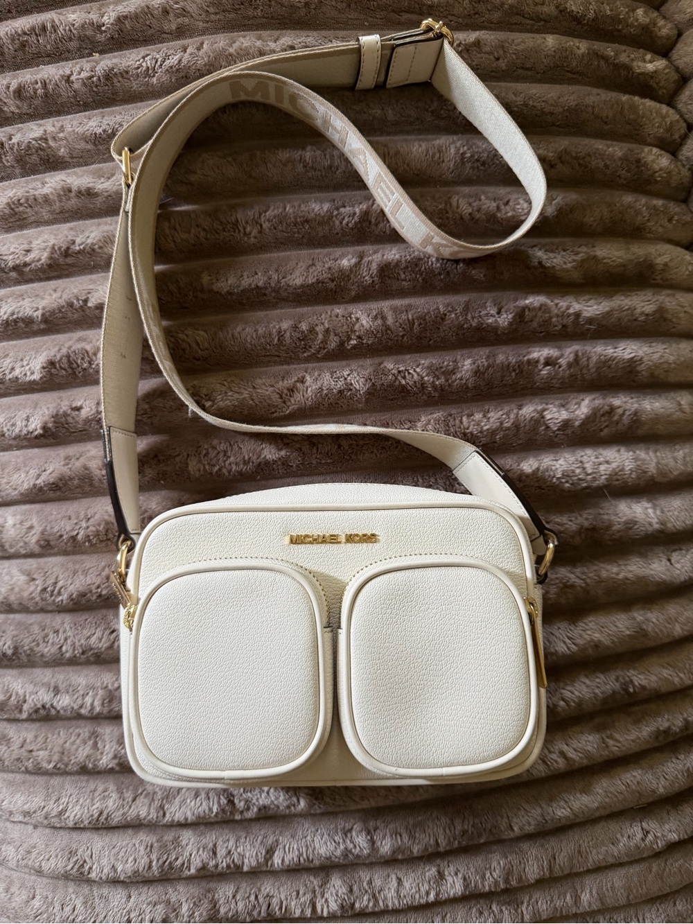 Michael Kors Crossbody Purse